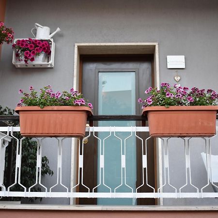 La Casa Di Maya & Cloe Bari Exterior photo